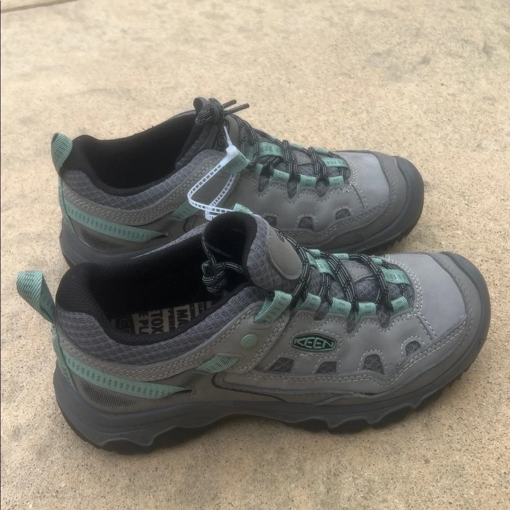 KEEN Targhee IV Waterproof Granite Green Hiking Shoes Women's Size 9 NWOB
